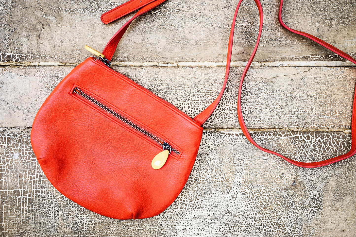Willoughby Crossbody Bag in 5 Colors